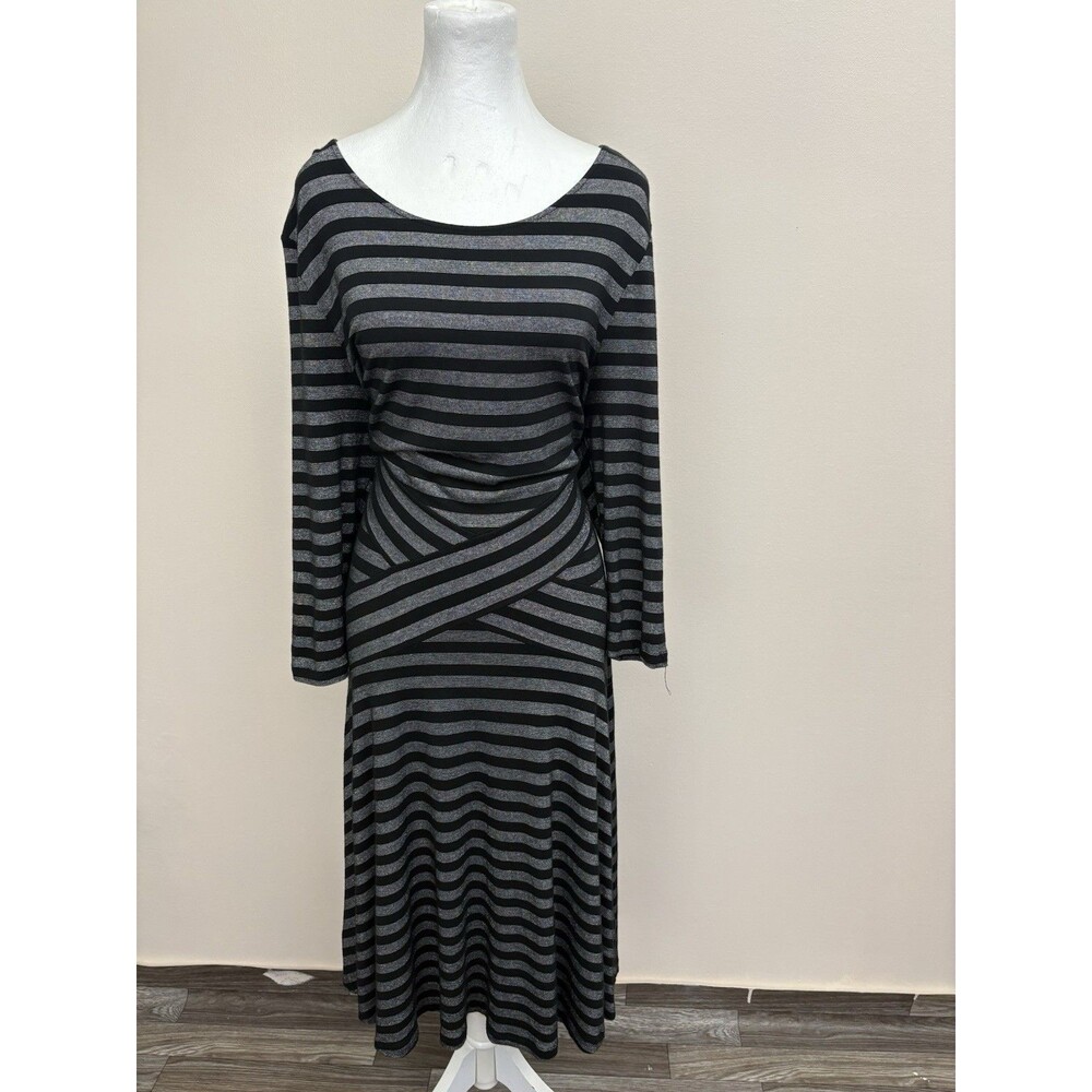 Beige By ECI Women's Fit & Flare Dress Silver Sparkle & Black Stripe XL Pullover